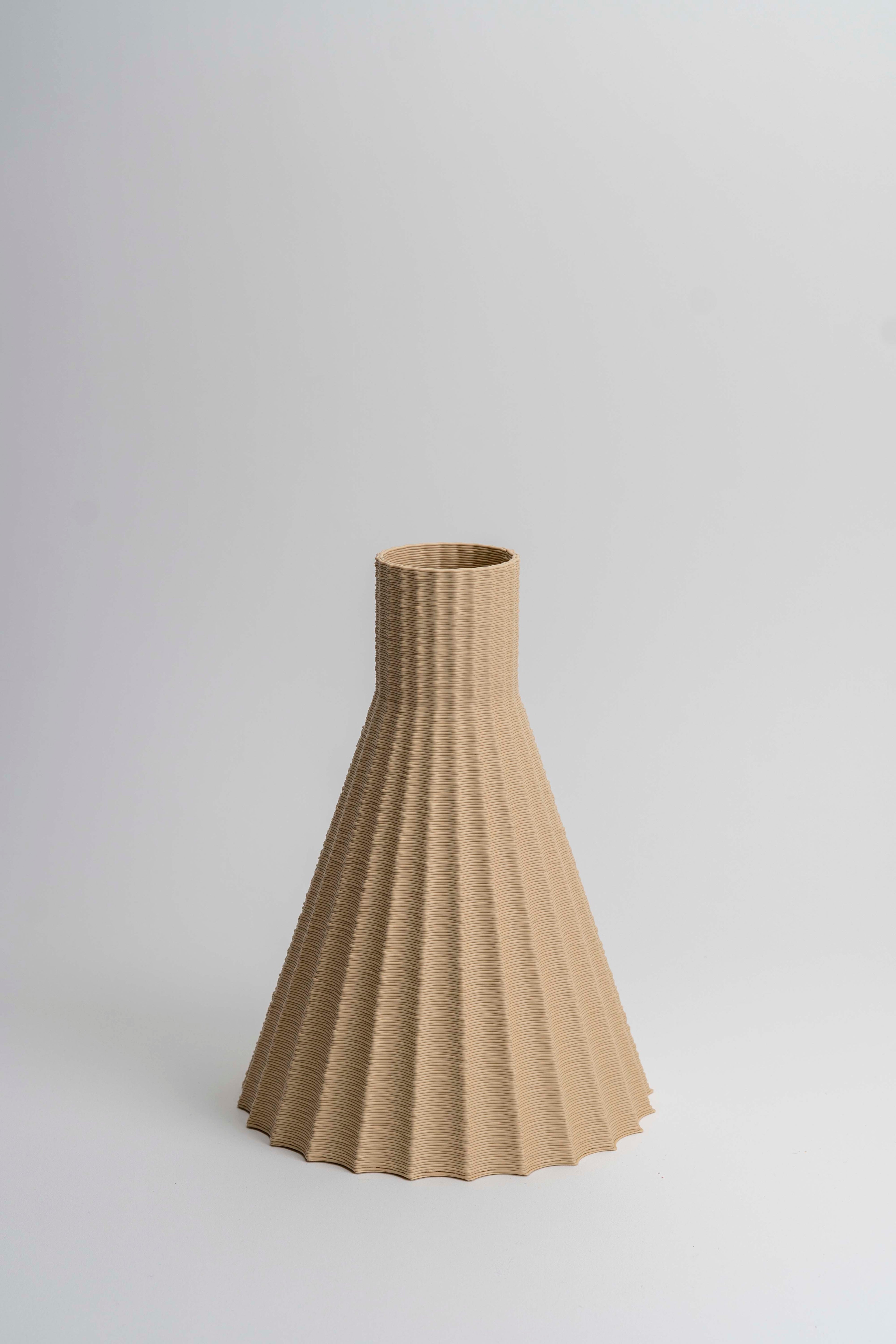 Weave Vase A • cream