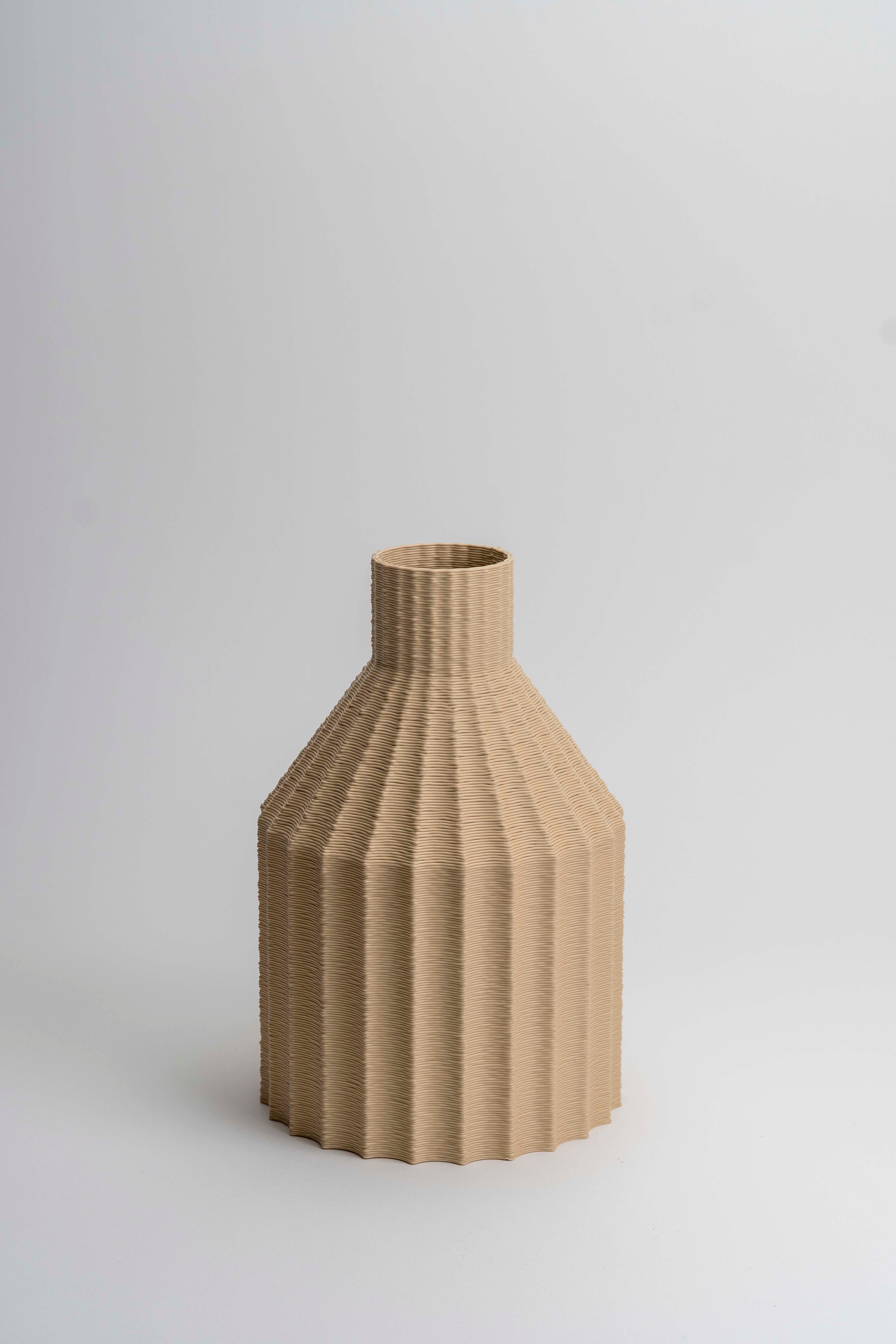 Weave Vase D • cream