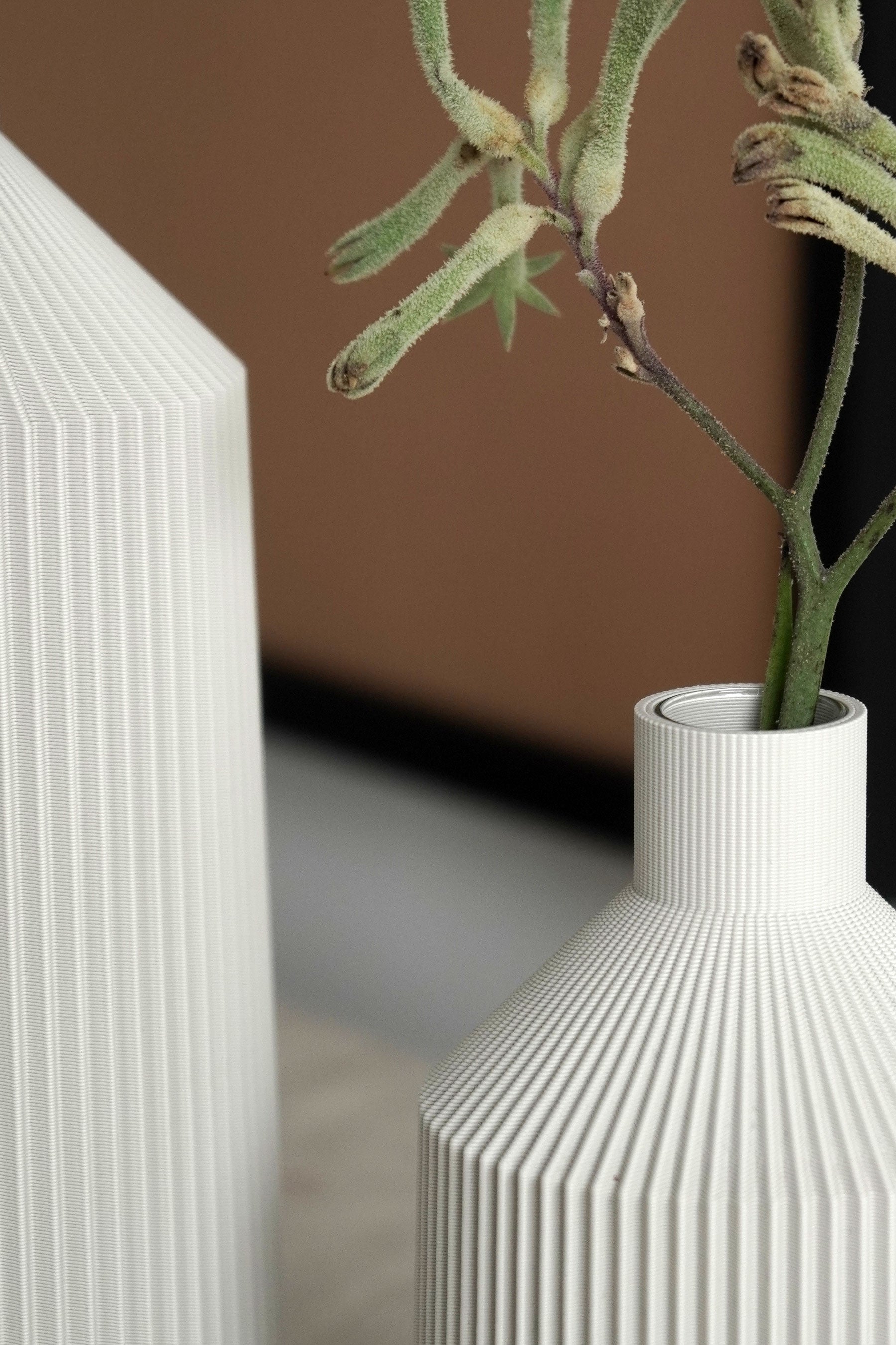 Vase D • sand grey