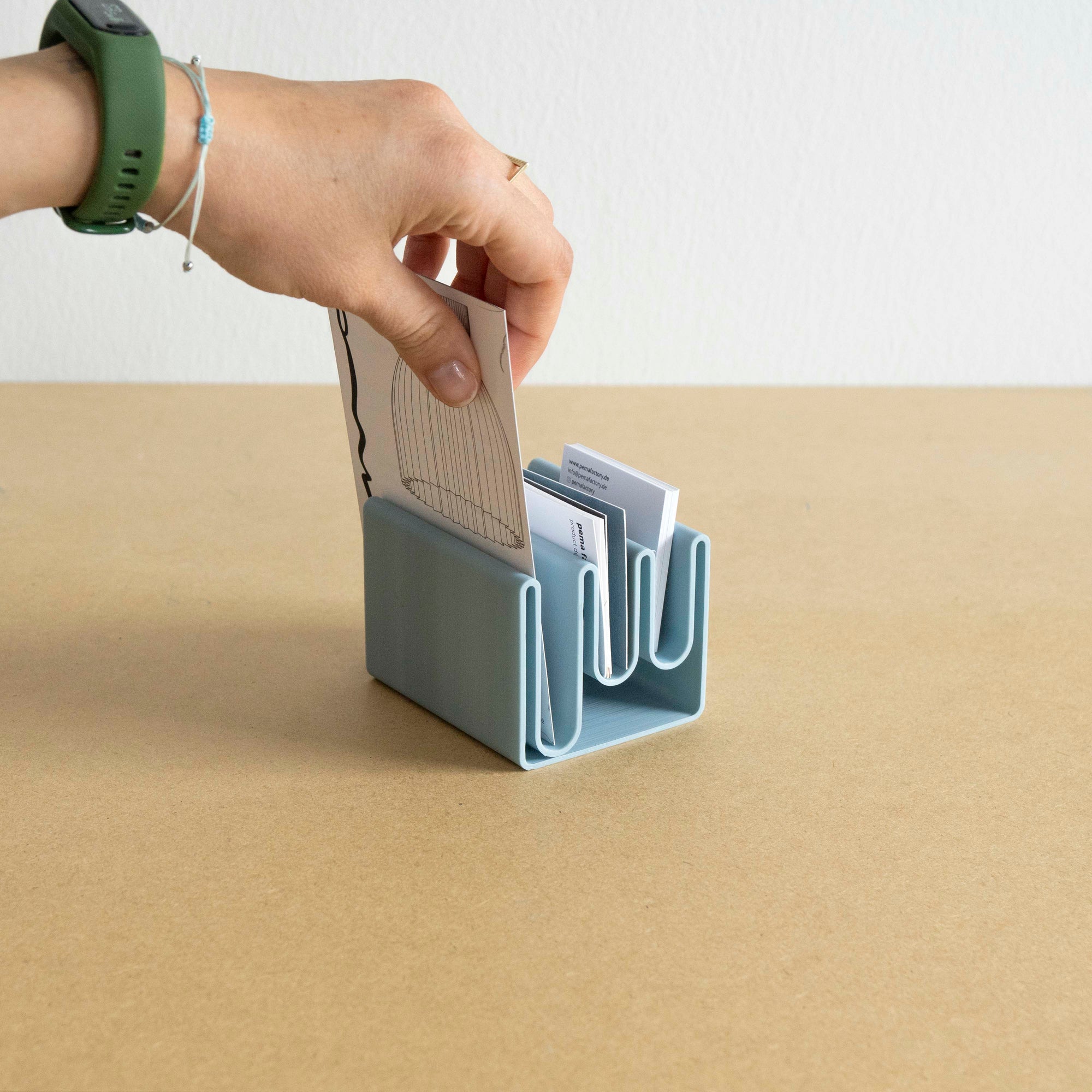 Waze Visitcard holder