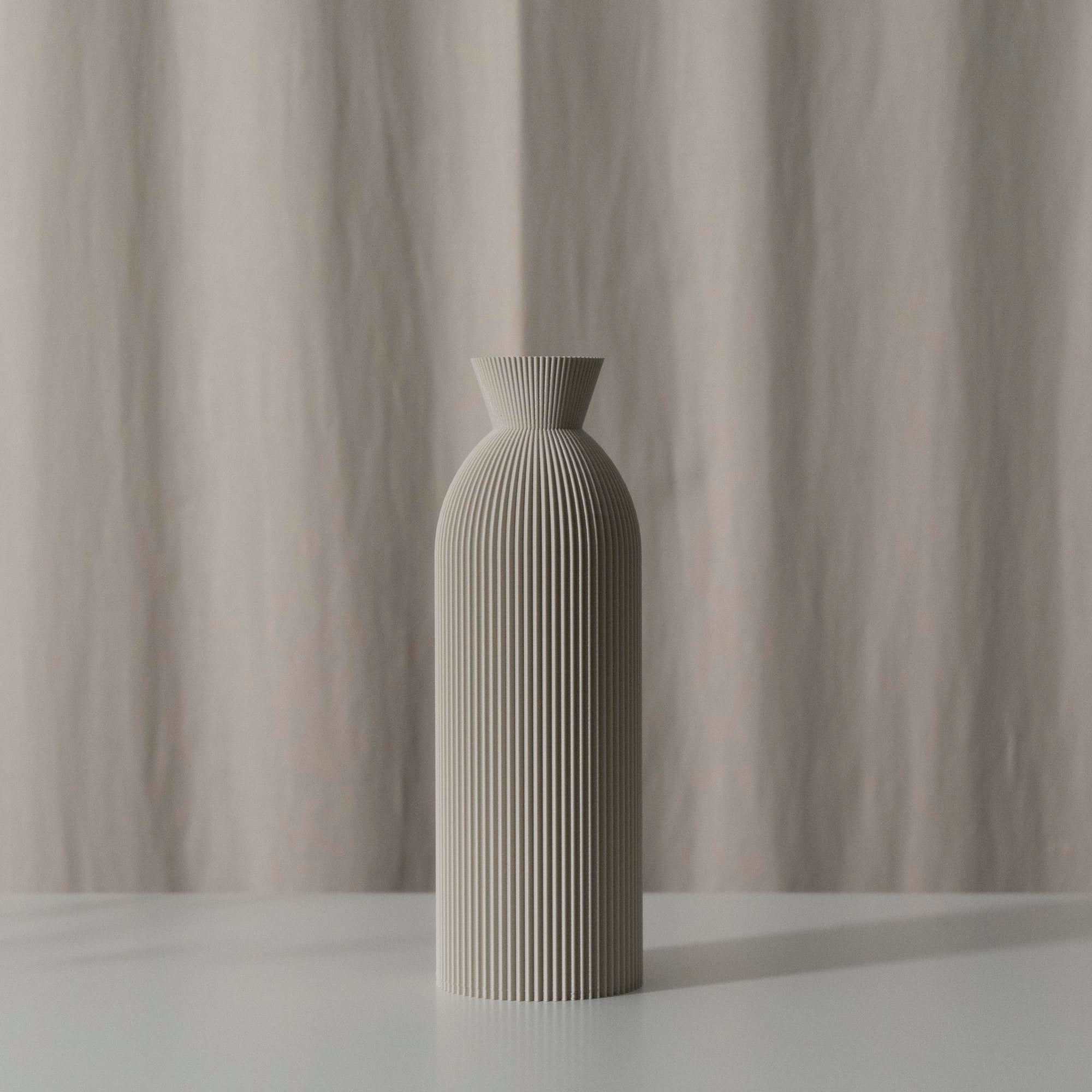 Vase G • sand grey