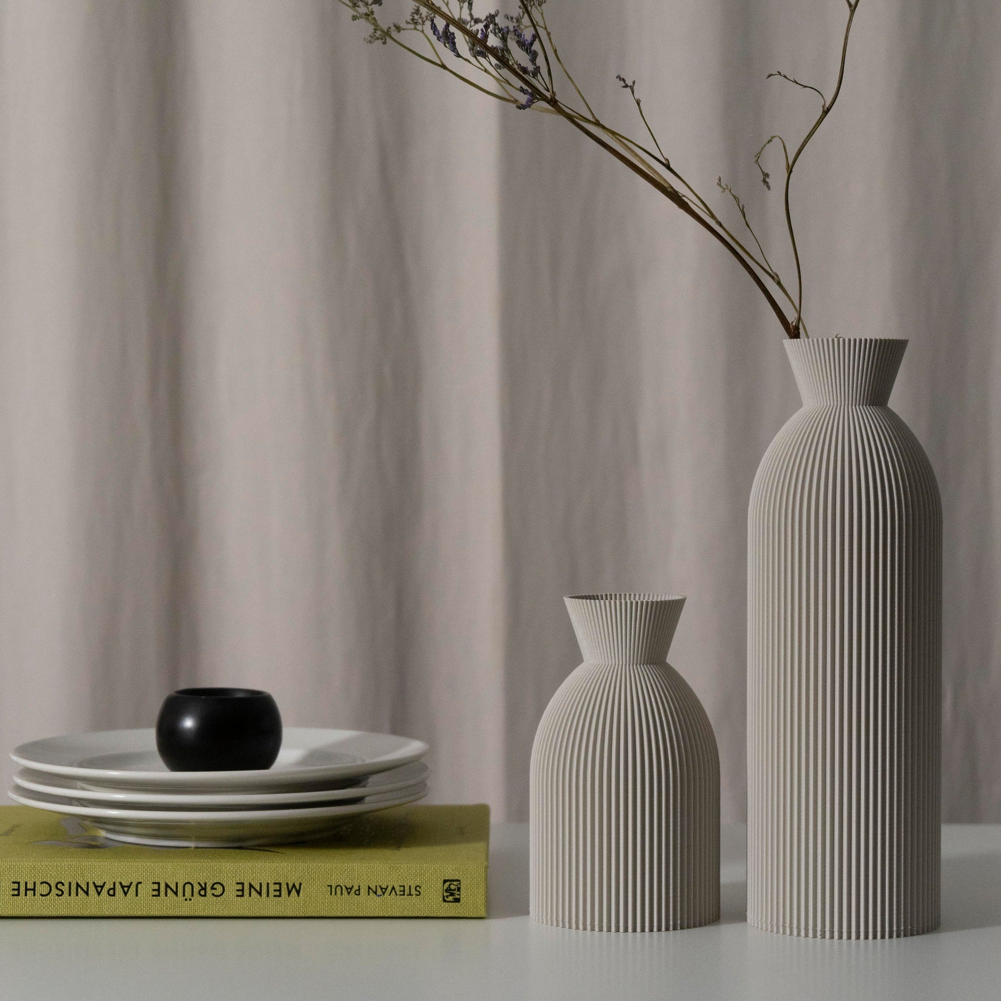 Vase G • sand grey