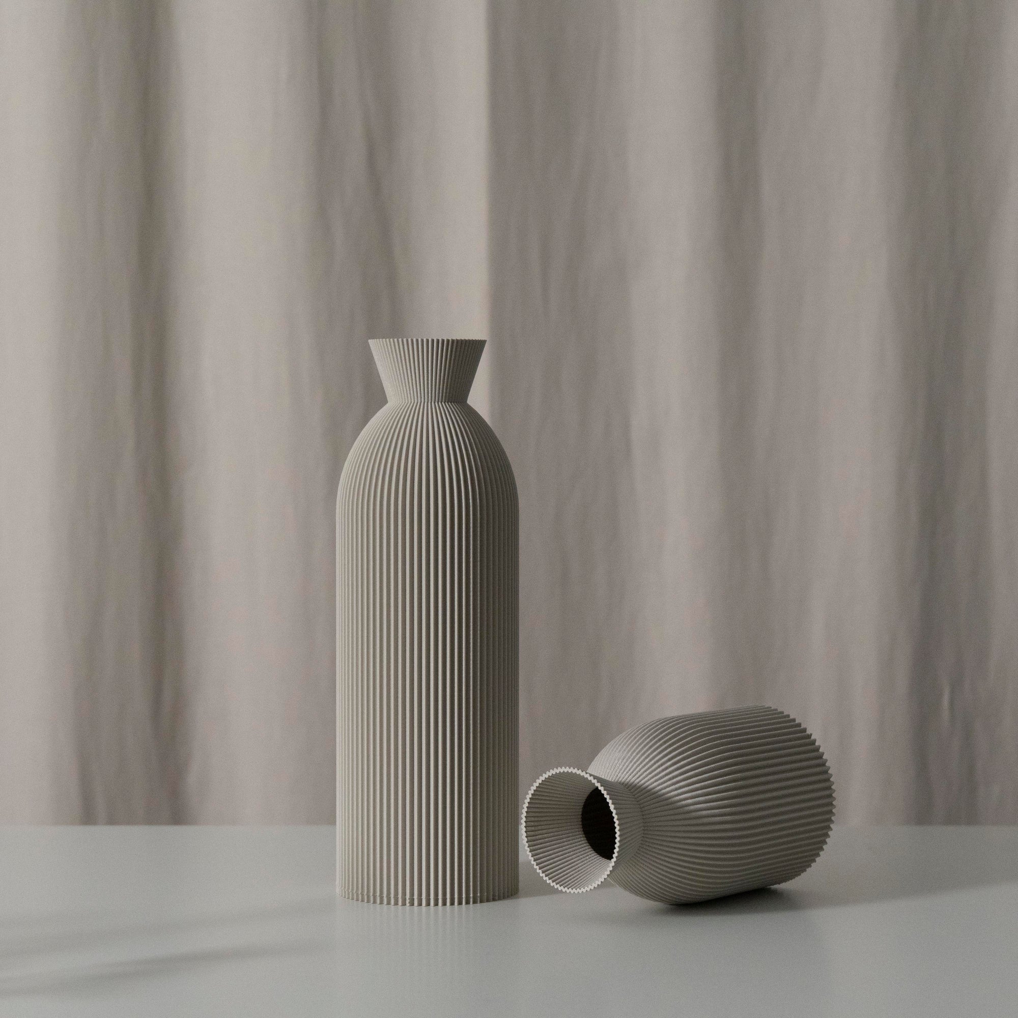 Vase G • sand grey
