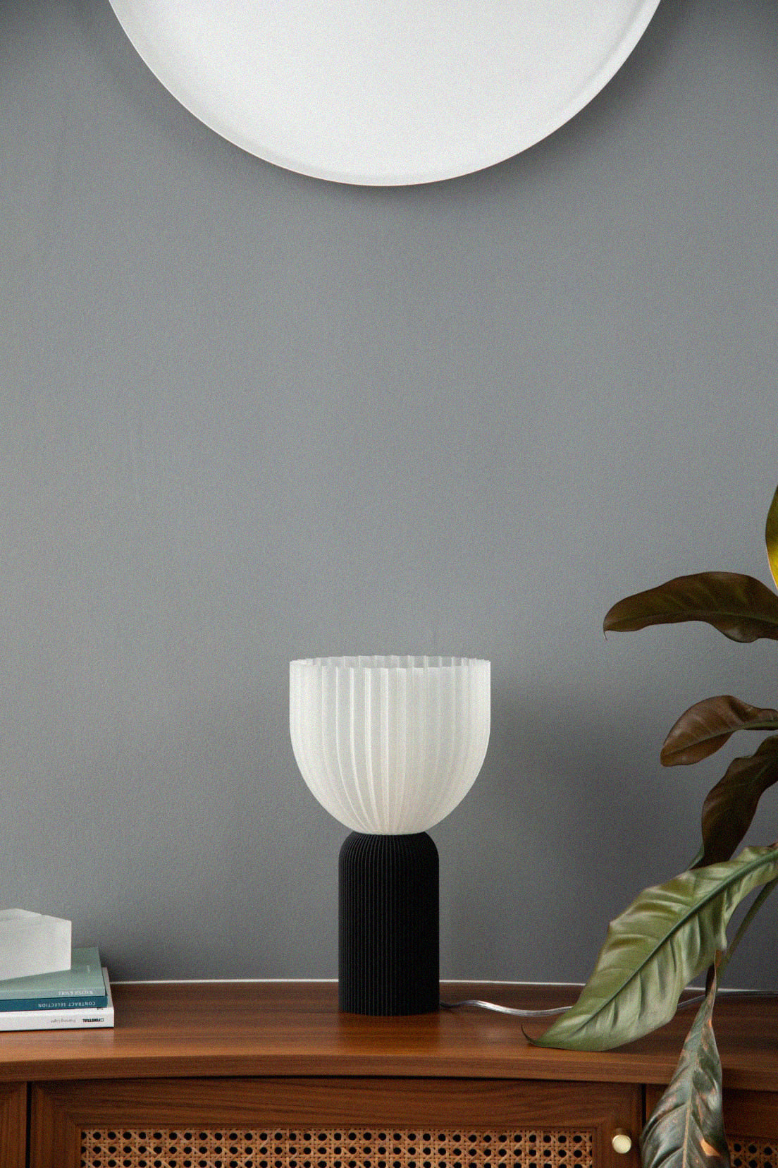 Lamp C • bold black x transparent